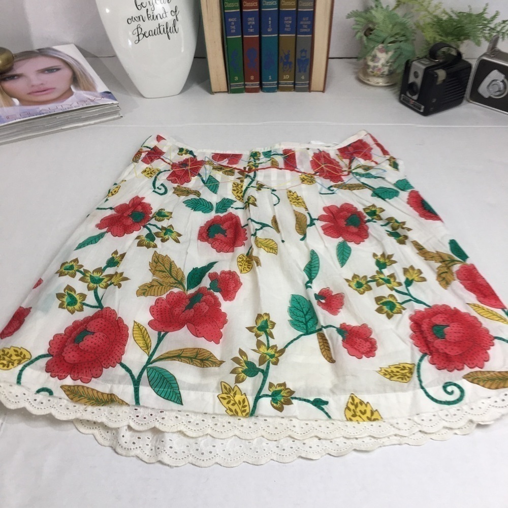 Vintage Y2K dmbm Floral Cotton Eyelet Lace Boho Midi Skirt M